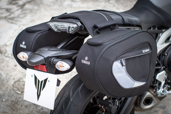 yamaha Mt 09 My 2014 touring version Det 1