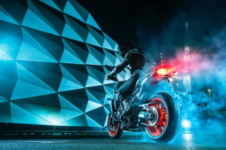 yamaha-mt-09-2021-statiche-7443.thumb.jpg.51a2542d43a6ec68e5695e9f5efefeaa.jpg