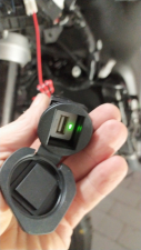 USB_06.thumb.jpg.213a1e1613f9177b61b06ebbd94a494d.jpg